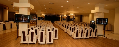 Material Event Center - rendezv�nyhelysz�n, esk�v�i helysz�n, ki�ll�t�terem